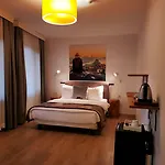 Rumours Hotel