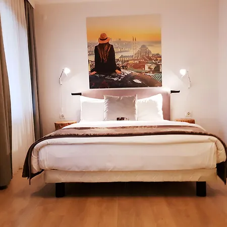 Rumours Hotel